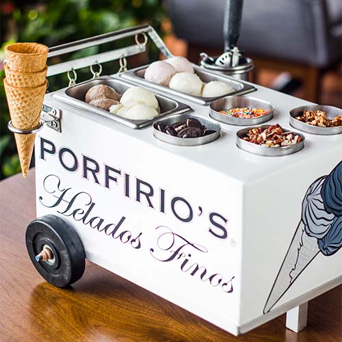 celebra-el-15-de-septiembre-en-porfirios-galaeria-3